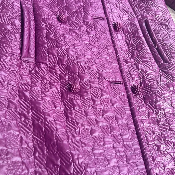60s Neiman Marcus Vintage Quilted Purple Coat - Picture 4 of 11